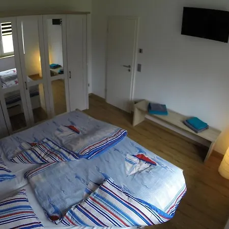 With 2 Bedrooms Dom wakacyjny Bresewitz