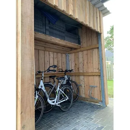 Dom wakacyjny With 2 Bedrooms Bresewitz