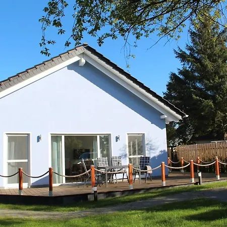 With 2 Bedrooms Dom wakacyjny *